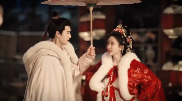 剧宣避嫌引观众不满，主创被指用完即弃