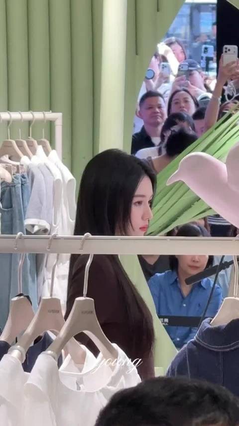 公主切是周也的统治区吧！