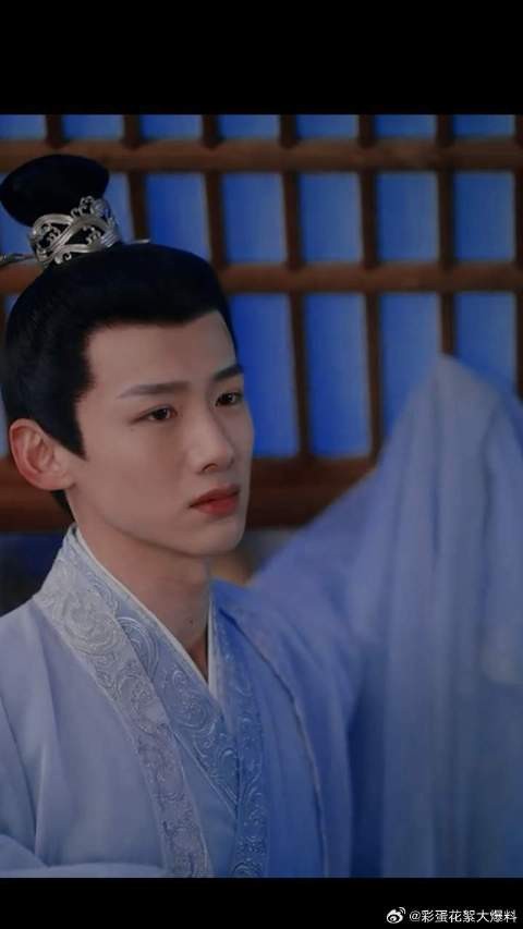 又是撒娇又是投喂的六少主也太会啦