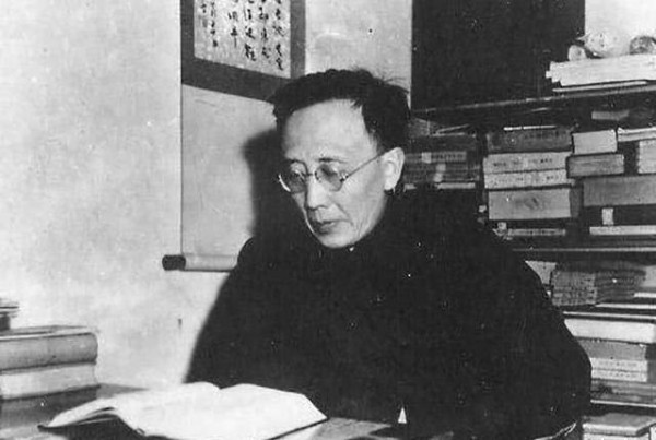 郭沫若去世后，妻子在他遗物中发现和姐姐的死有关，后悲愤自尽