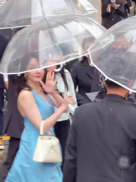 迪丽热巴这个视频又被审判了，好多人说她变壮变胖了，怎么评？
