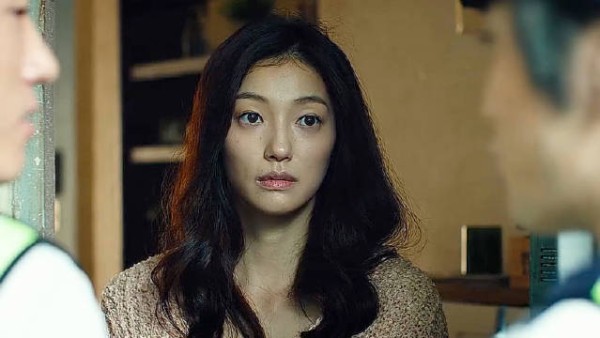 “一部恐怖片硬是看成了喜剧片”