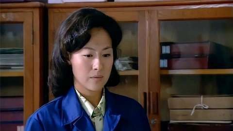 文丽初见李天骄，李天骄根本斗不过她，文丽轻松完胜