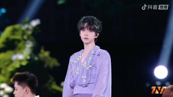 贺峻霖撒花ending温柔治愈，浪漫诗意定格美好