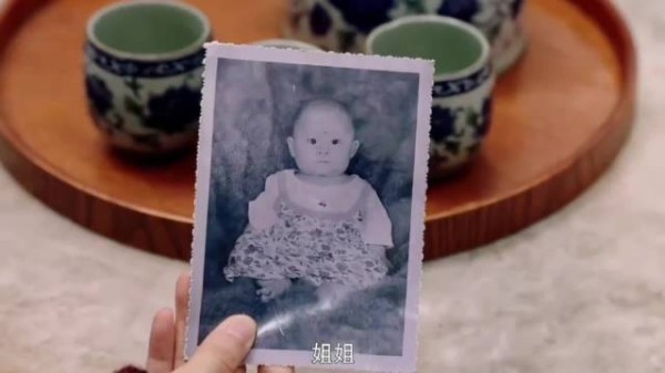 芝麻胡同:宝祥没了，林翠卿疯疯癫癫的，亲生女儿在面前都认不出 何冰刘蓓王欧