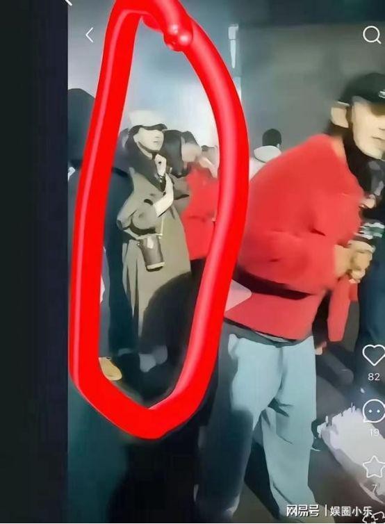 baby带小海绵山西游玩,真人超美!黄晓明没福气,带叶珂偷偷摸摸