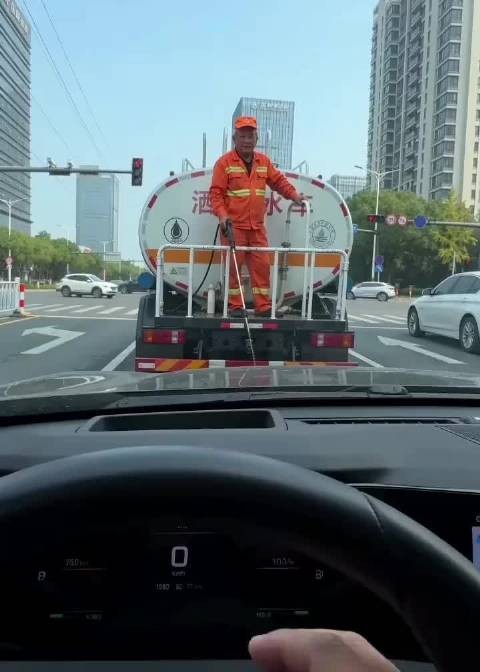 啊啊啊啊啊啊啊啊我求你们看这个笑死我了吧（吃饭别看）