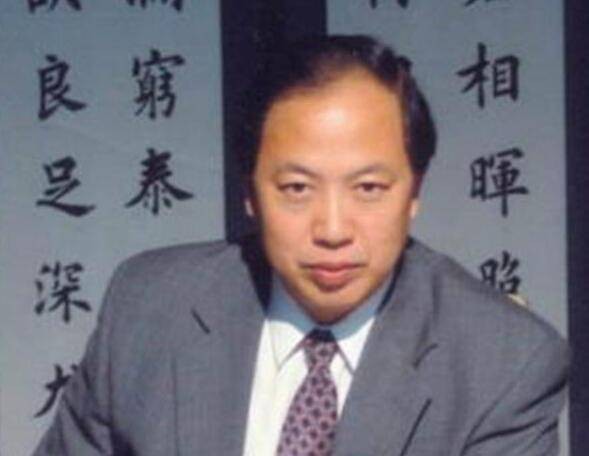 田英章书法水平很高？事实狠狠打了田粉的脸，这才是欧体！