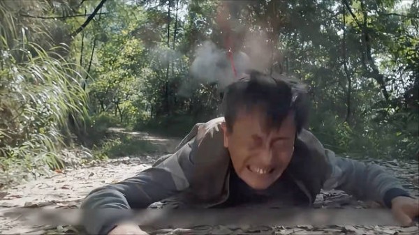 悍匪十秒枪杀哨兵抢走步枪，作案精确到秒，酿成连环抢劫案