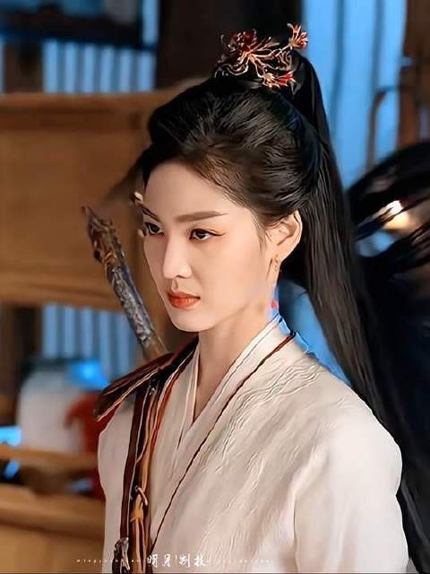 张凯莹饰演阿笙护姐开撕疯批属性引热议