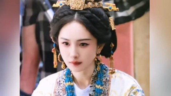 杨幂《江山大同》太后造型惊艳，端庄威仪尽显皇家风范