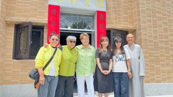 80年代性感女星罕见露面，削发为尼遁入空门！因情伤看破红尘！