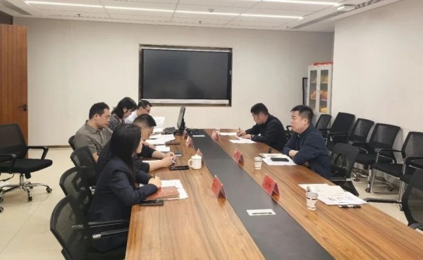 深化“12345热线+工商联”机制 市工商联与市行政审批局召开工作座谈会