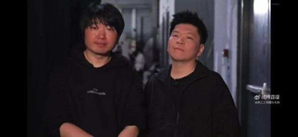 吴彤直播延迟后第一时间道歉安抚观众