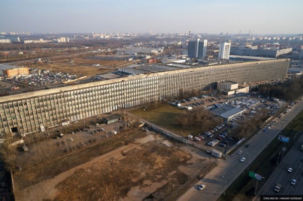 苏联764米长楼设计初衷为分隔工业带与公共中心