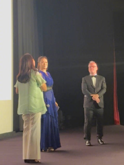 巩俐亮相戛纳霸王别姬4K修复版重映