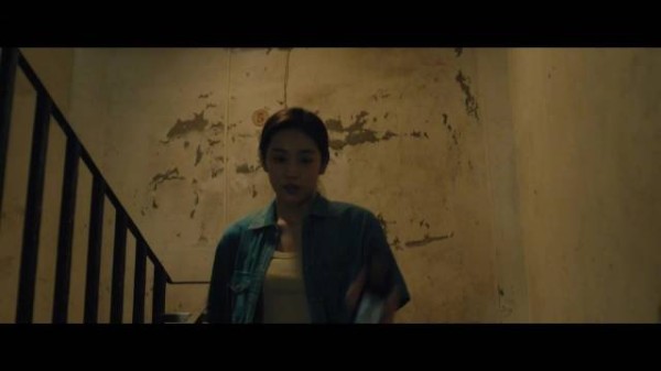除恶剧情反转，外卖员接头遇警察临场改口