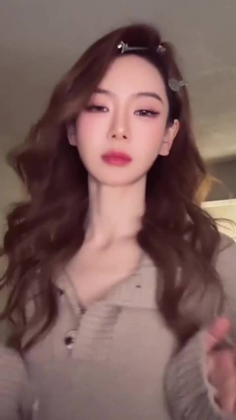 戚薇喊话微博调整直播美颜参数