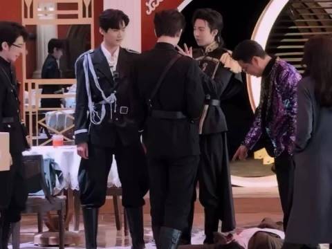 宁哥真的是全才呀 各种小技巧不断,全是惊喜……这变魔术也是很丝滑呀