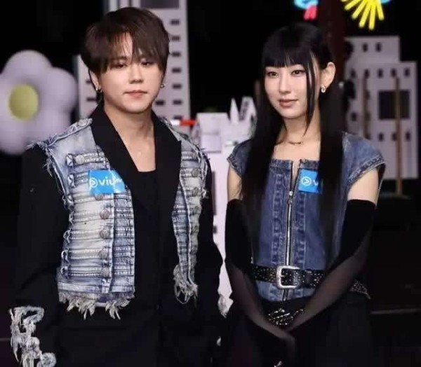 炎明熹与姜涛合唱封神,新歌疑似暗讽TVB本人紧急否认