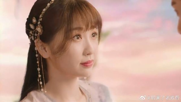 小兰花倒追魔尊 取外号大木头，大强眼神亮了