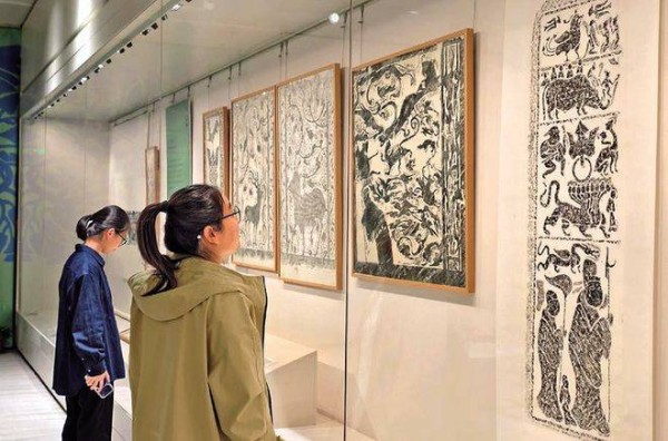汉代“陕鲁碑刻与画像石拓片集珍展”在西安展出