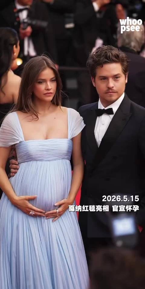 超模Barbara戛纳官宣怀孕，身材纤细仅腹部显孕