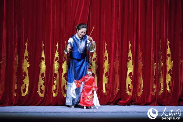 在“逗乐”与“欢笑”中,尽显“闽式精彩”