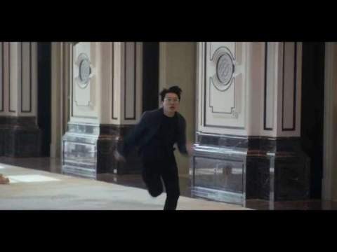 建仁,离开你谁还逗我笑啊 这两步跑的乱七八糟哈哈