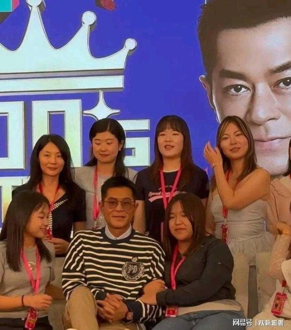 55岁还收红包?古天乐生日大摆50桌只收红包,娱乐圈半壁江山都来了