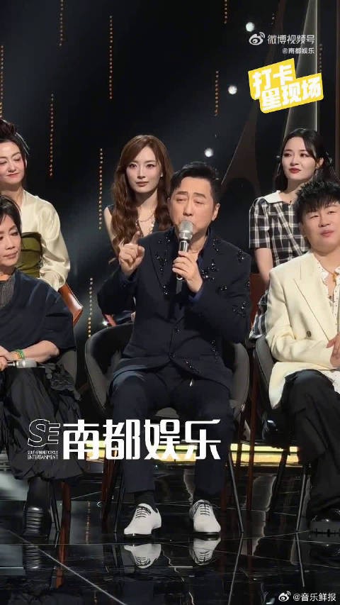 庾澄庆谈年龄挑战,称不困舒适圈用实力打破偏见