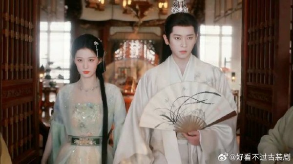 《成何体统》王楚然丞磊 庾晚音特意画上社畜妆,只为去拉拢谢永儿