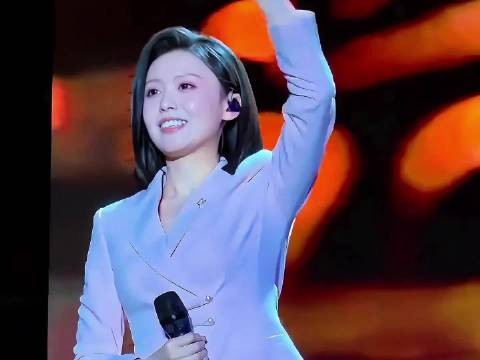 徐子尧岳阳演唱会排面拉满,彩排冲上热搜,人气堪比刀郎 徐子尧