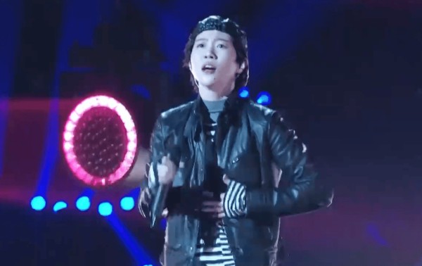 窦靖童《歌手2026》首演后发文:上台是一件让我紧张的事情