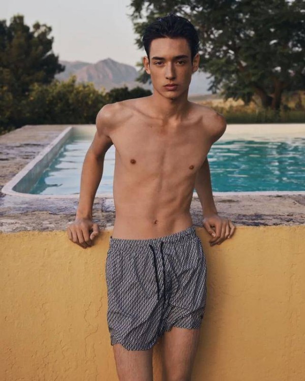 法裔美国籍男模特 Max Fauviau