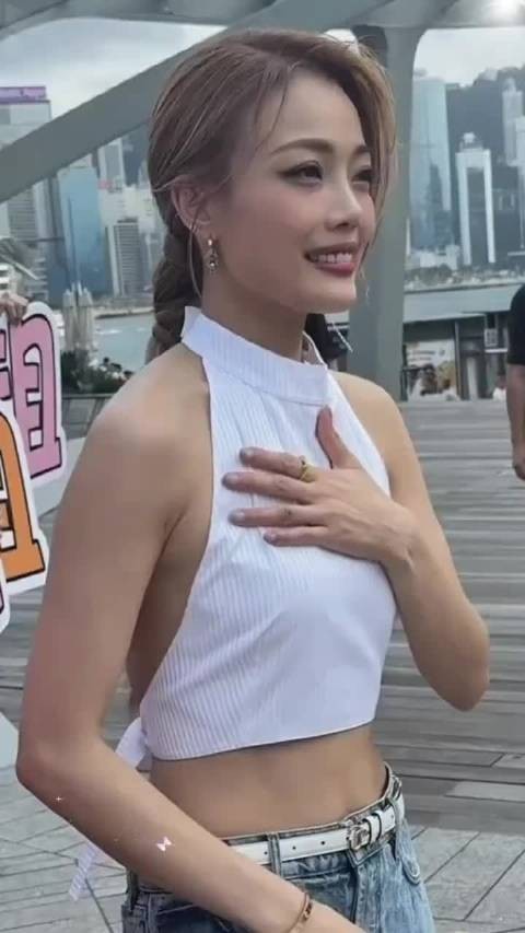 容祖儿 白色背心出场惊艳所有人了，#容祖儿