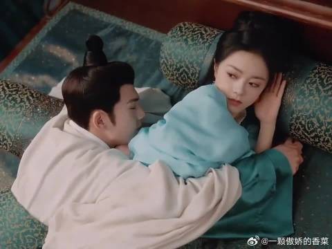 双向奔赴的拥抱治愈彼此