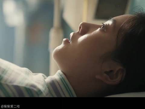 主角:演活了“秦桧”,公家饭藏委屈,82口火断生活,看得心酸