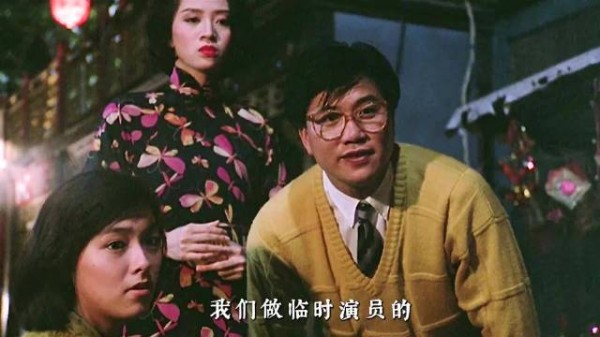 痴心女鬼苦等53年归还胭脂盒,昔日情人仅剩佝偻背影