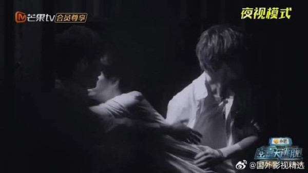 不管多久凯凯害怕还是下意识找哥哥