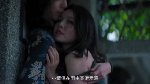 小情侣挑衅一个瘸子