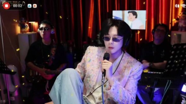 也许不是裤子的问题,自身找找原因呢