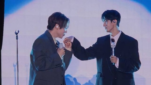 说着克拉们是新娘，但是胜宽亲的是DK的手 谁结婚呐 kidult_with_svt