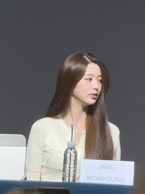 宿醉的张元英？