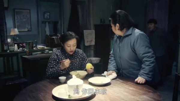 秦淮茹持家骗走孩子钱,演绎年代心酸