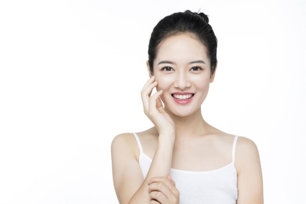 已婚男人一旦有这三个苗头,女人就别再联系了,不值当
