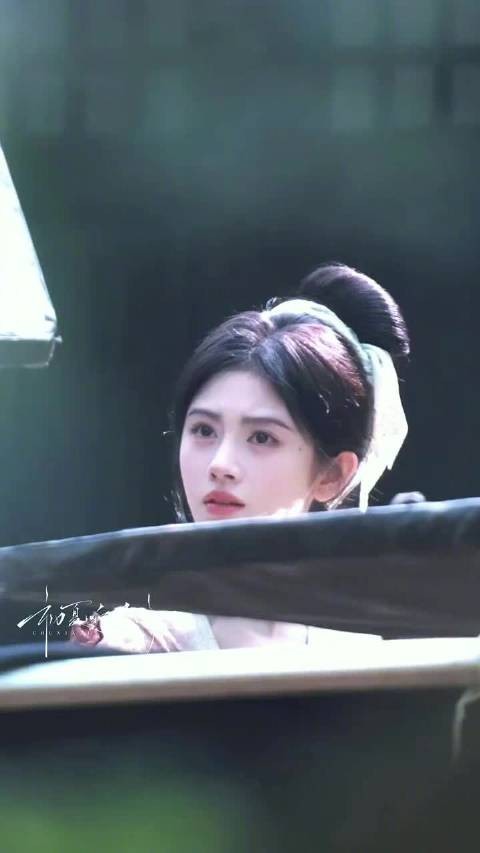 粗布麻衣也美晕了完全种田文女主