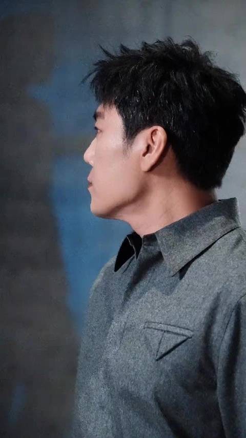秦昊称伊能静也就那么回事,婚姻陷拔河式疲惫