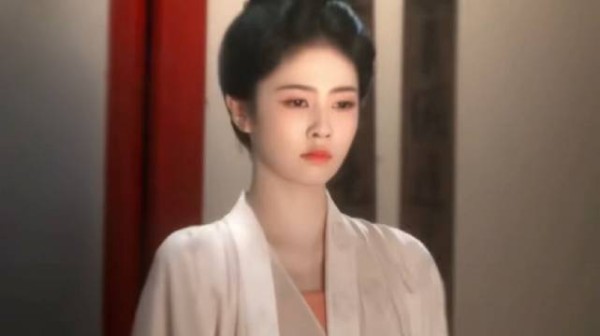 白鹿新剧演技获赞,董洁诠释太后气场