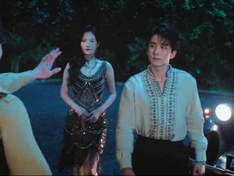 张新成《南部档案》演活张海盐，蛇塑形象获赞